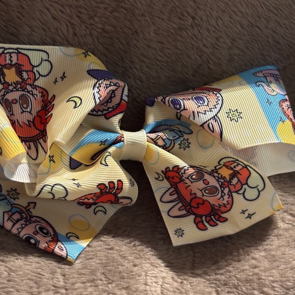 Labubu Multicolored girls Hair Bow pin no figure . New